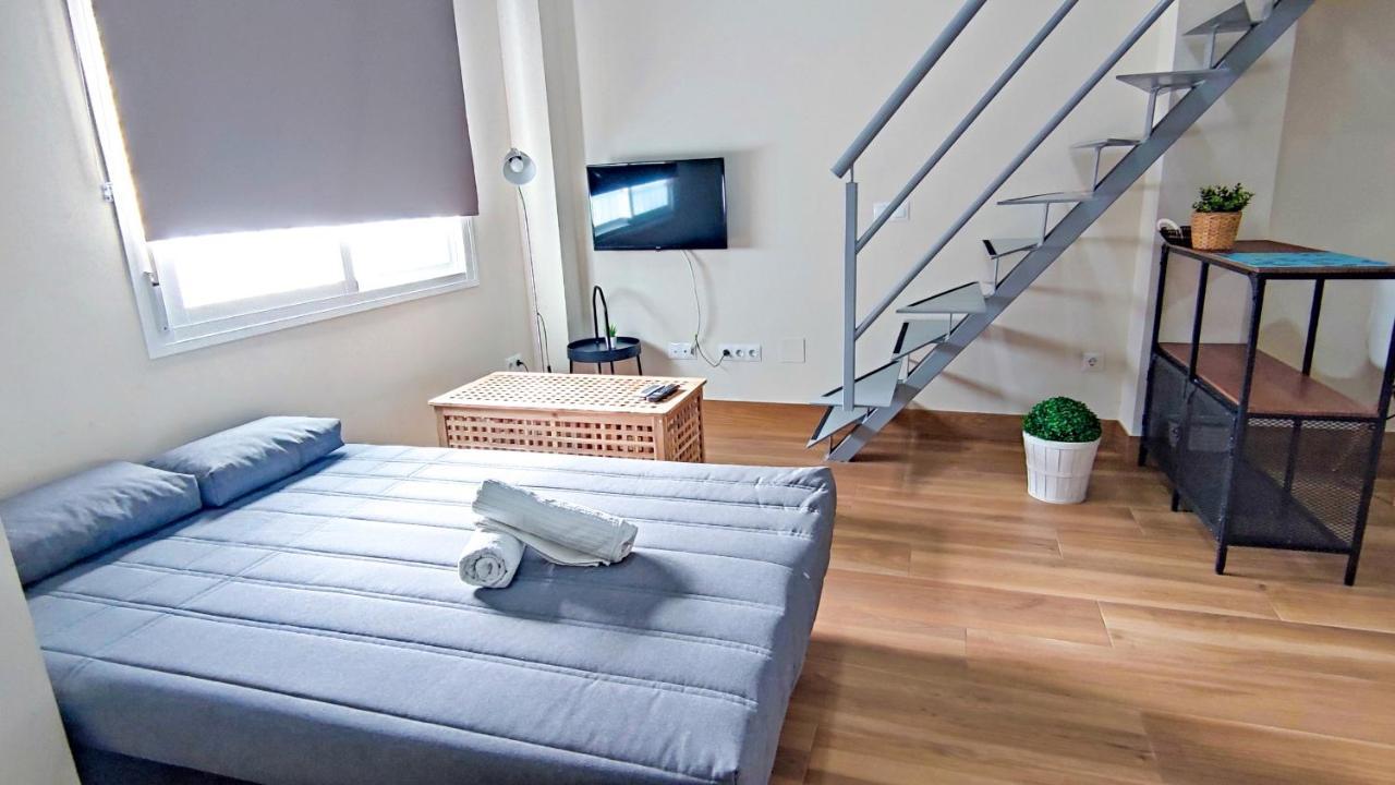 Loft Duplex Varela Beach - Alojamientos La Torre Torre Del Mar Luaran gambar
